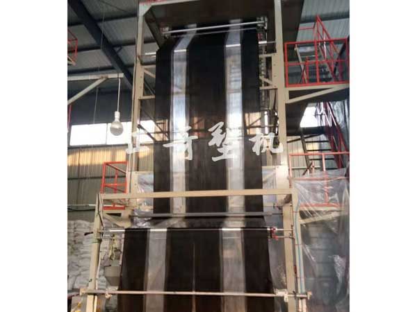 山東正奇塑料機械（xiè）全自動雙色（sè）地膜設備（bèi）生產（chǎn）線